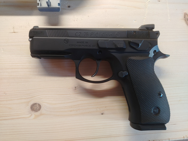 Cz 75 Omega compact