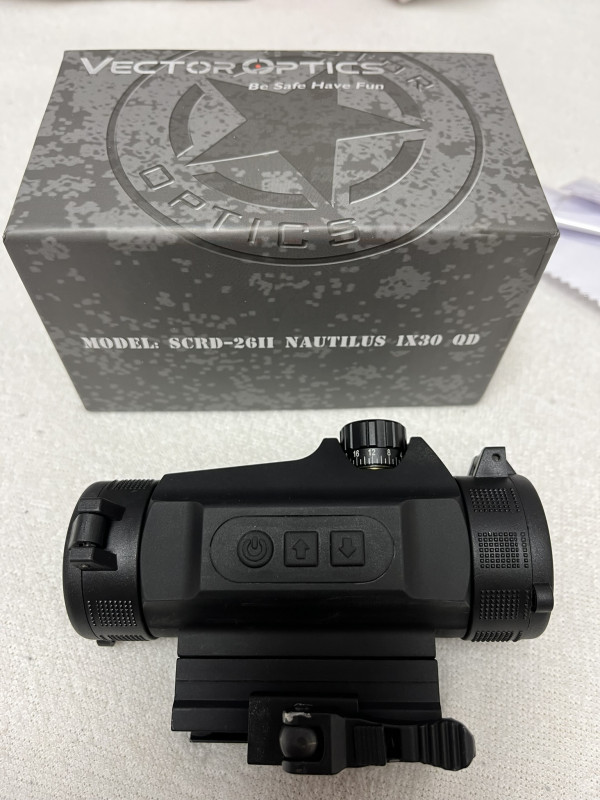 Kolimátor 1x30 Vector optics Nautilus IX30 QD