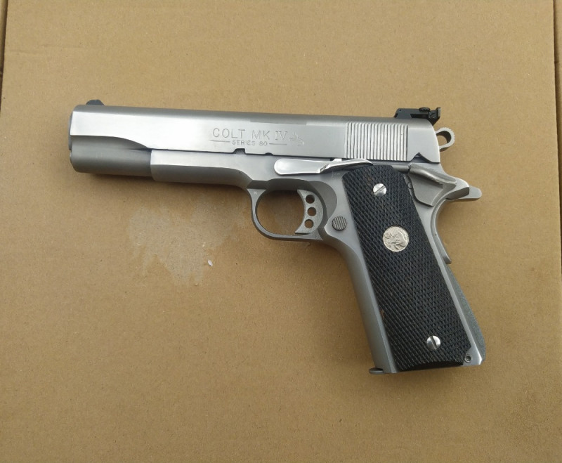 pistole 9 Luger