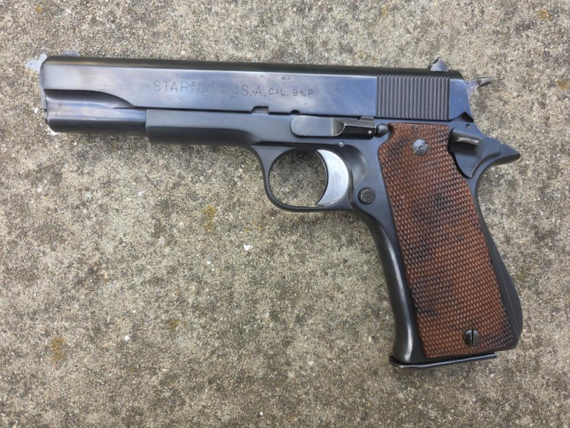 Star B 9 mm Luger
