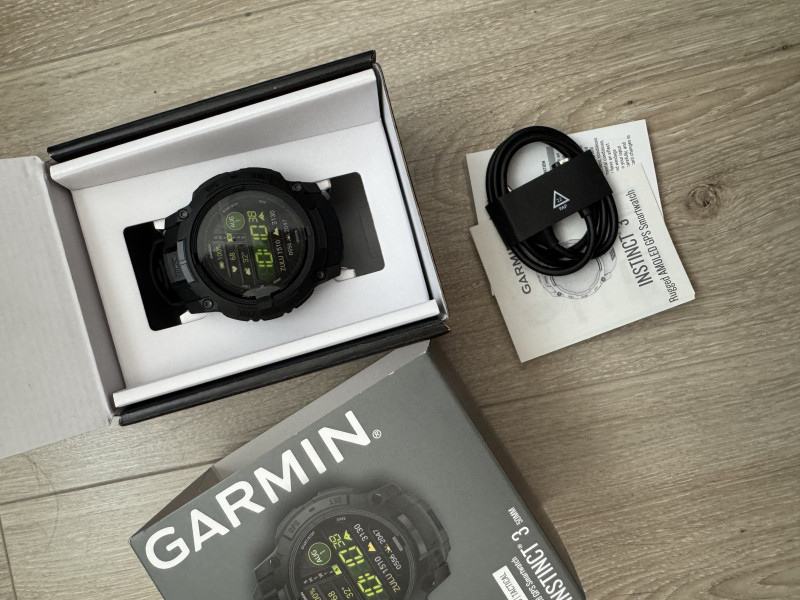 Garmin Instinct 3 AMOLED Tactical Edition 50 mm