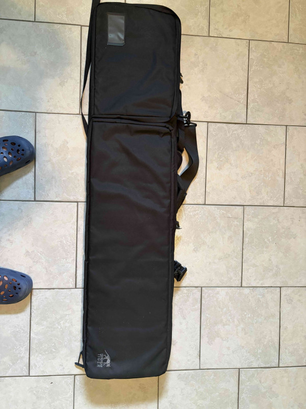 Prodám samonabíjecí brokovnici UTAS XTR-12