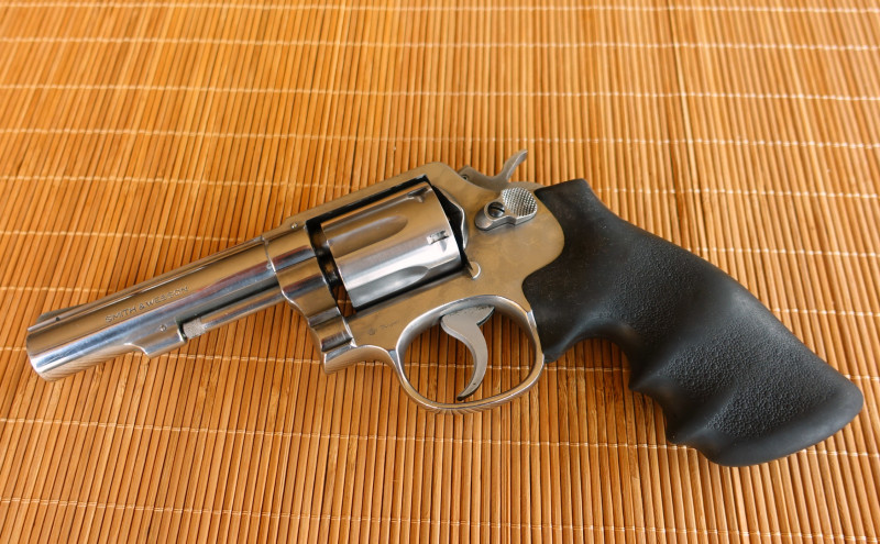 Smith & Wesson 64 ráže 38 Spec.