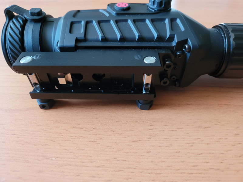 Termovizní zaměřovač Guide TS 435