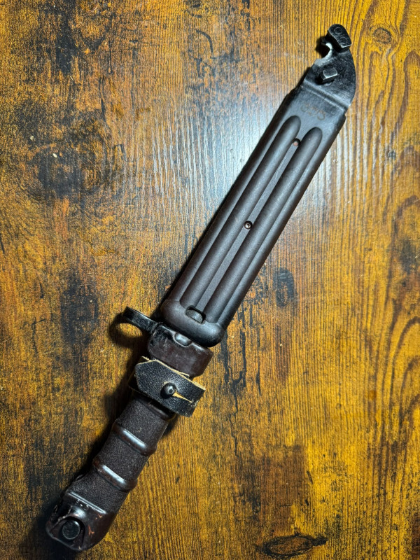 AK74 bodák 6X5 plum