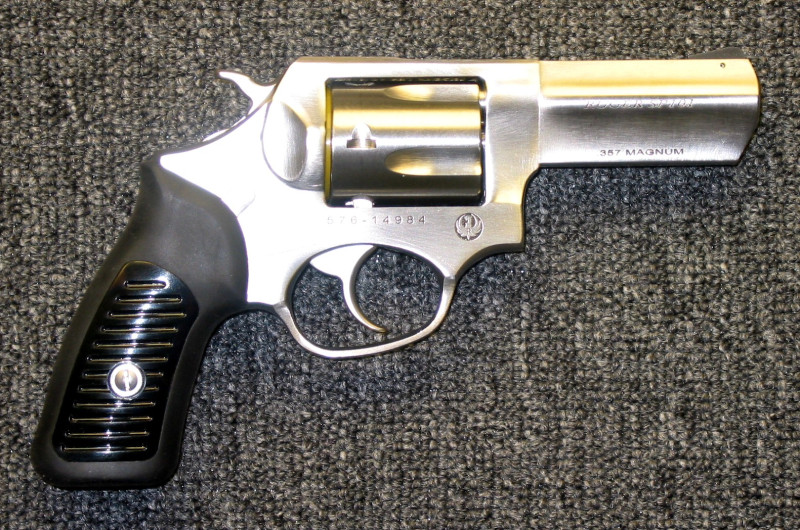 Pozor na prodejce Ruger SP101 a SW 586