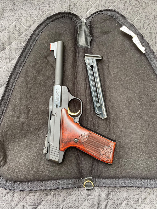 Pistole Browning BUCK MARK Plus Rosewood UDX - cal.22LR