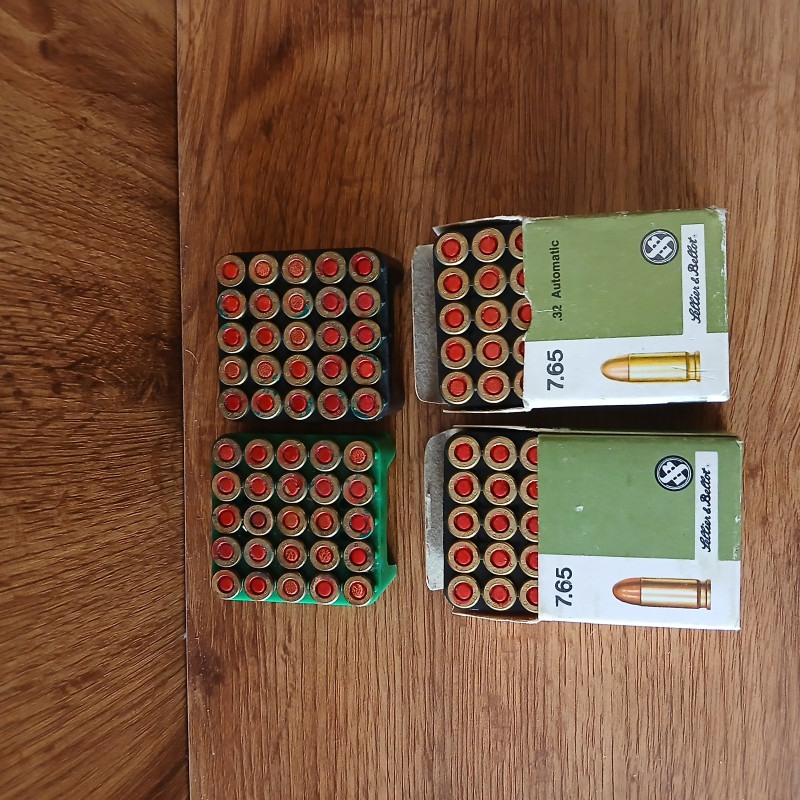 Prodám samonabíjeci pistol ČZ vzor 50