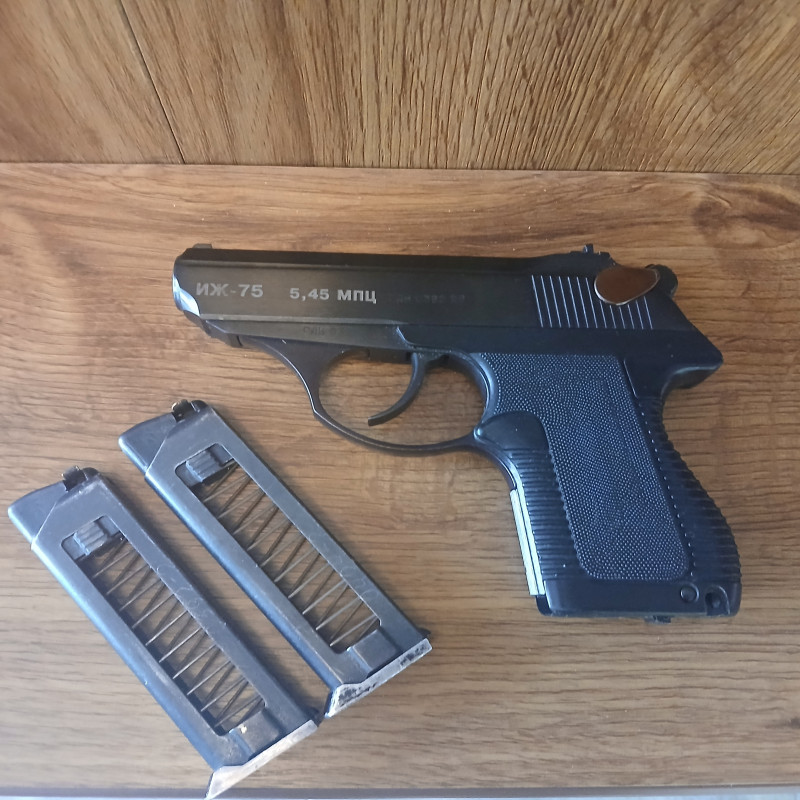 Prodám pistel samonabíjecí pistol IŽ -75 SSSR 5,45X18