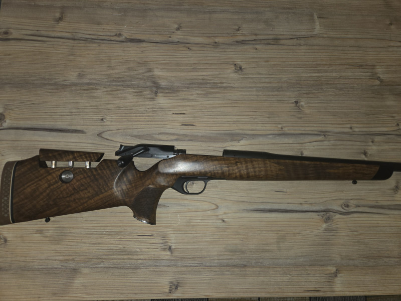 Blaser R8 