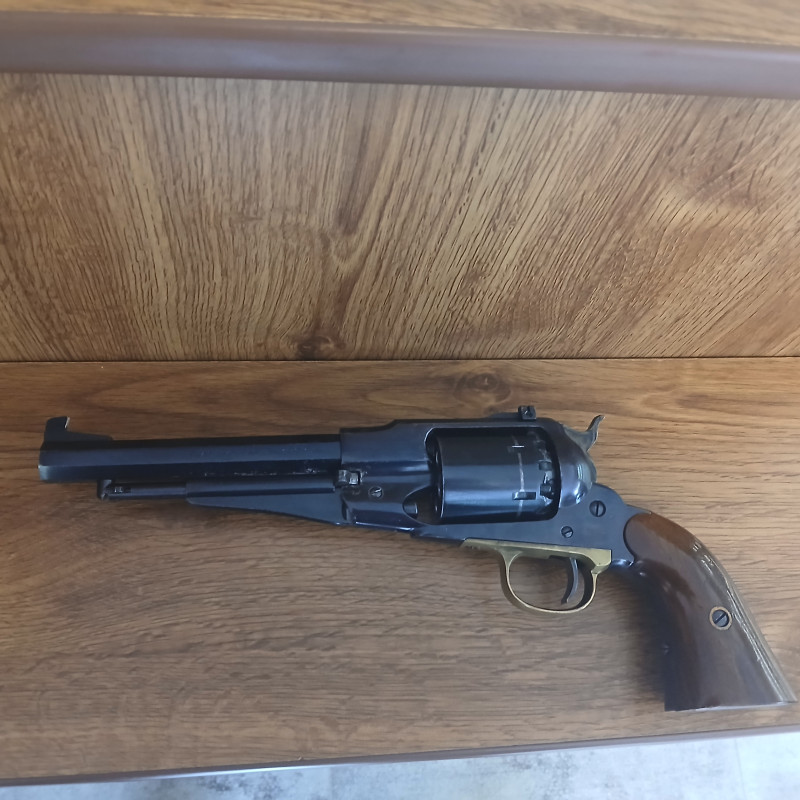 Prodám perkusní revolver F.LLI PIETTA 44 Remington