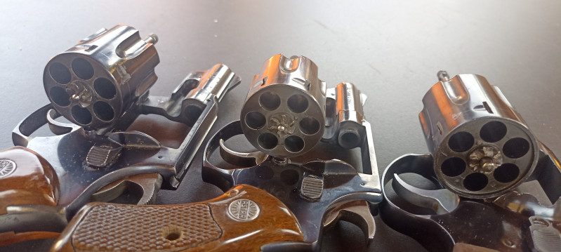 Revolvery 357mag,38sp,38sw, 32swL
