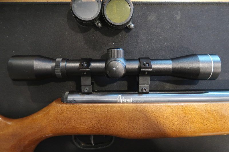 Vzduchovka Crosman CoperHead 900 + puškohled 4x32