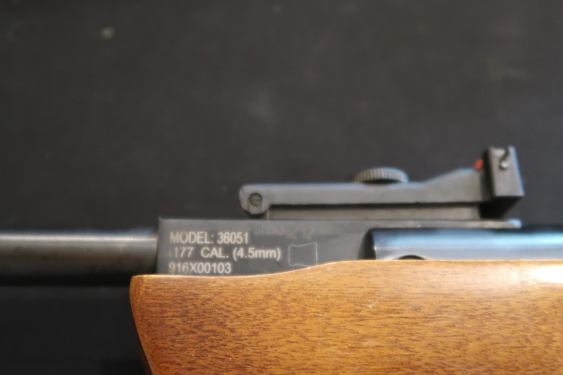 Vzduchovka Crosman CoperHead 900 + puškohled 4x32