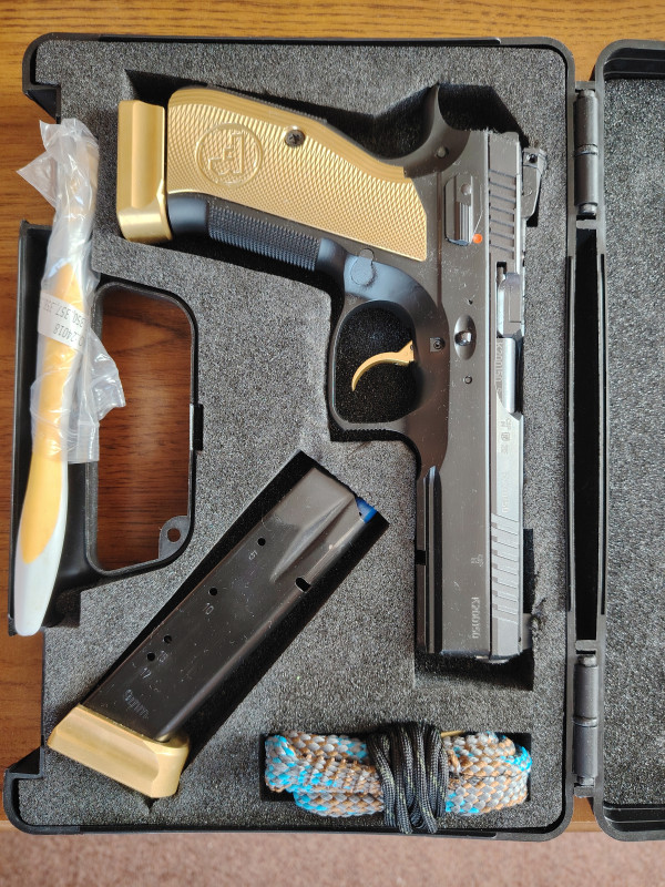 Cz Shadow 2 GOLD