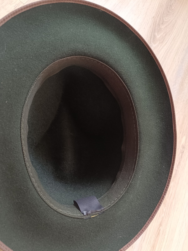 Myslivecký klobouk vel 56 cm