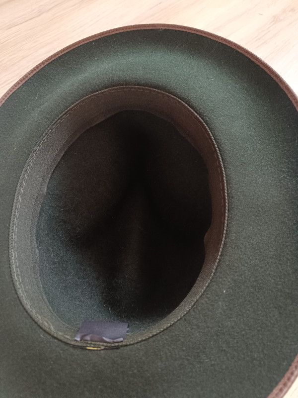 Myslivecký klobouk vel 56 cm