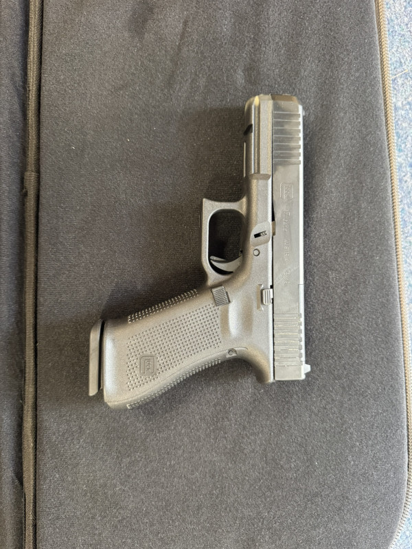 Glock 17 Gen 5 MOS 9mm Luger
