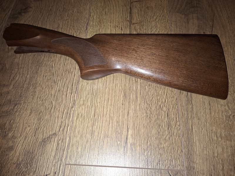 Pažba Beretta 686 Sporting
