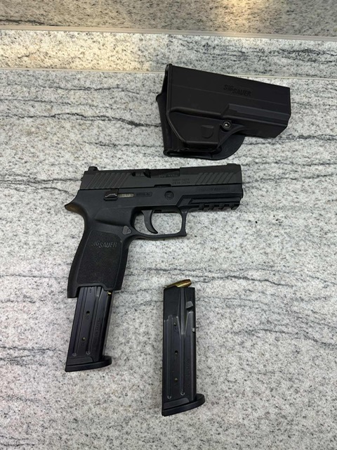 Sig Sauer P320 compact