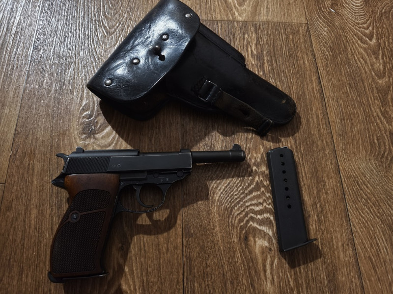 Walther P1