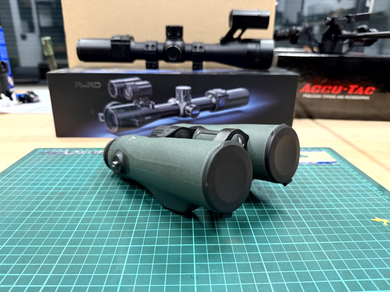 Swarovski EL Range 10×42 – laserový dálkoměr