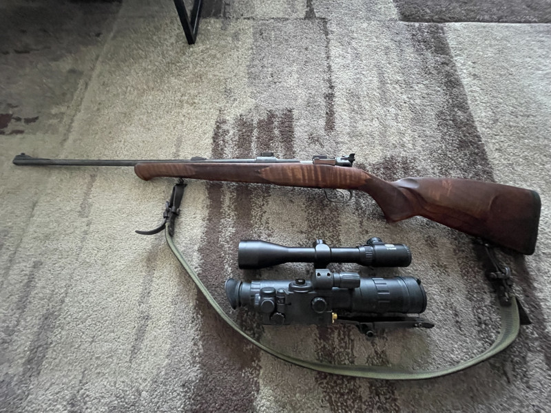 prodám opakovací kulovnici 8x57