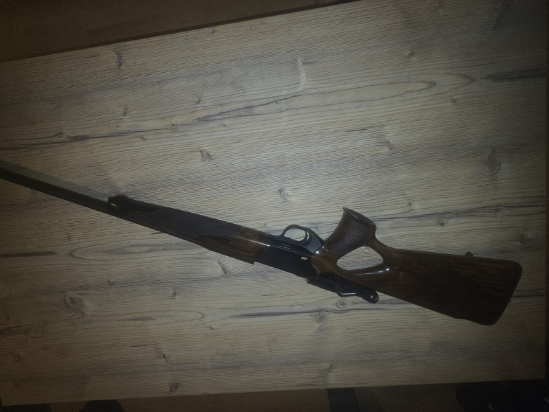 Blaser R8 