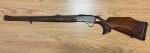 ZBK 110 - 5,6×52R - jedinečná ručně vyřezávaná celopažba