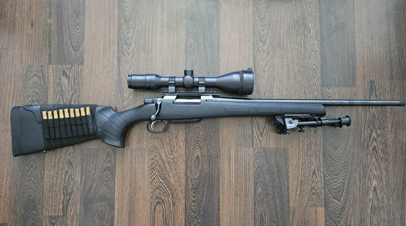 CZ 557 Synthetic + Meopta, Meostar R1