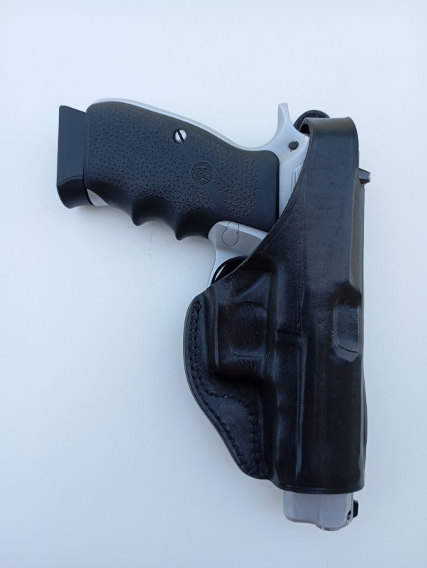 Kožené opaskové pouzdro na pistoli Heckler & Koch USP Comp.