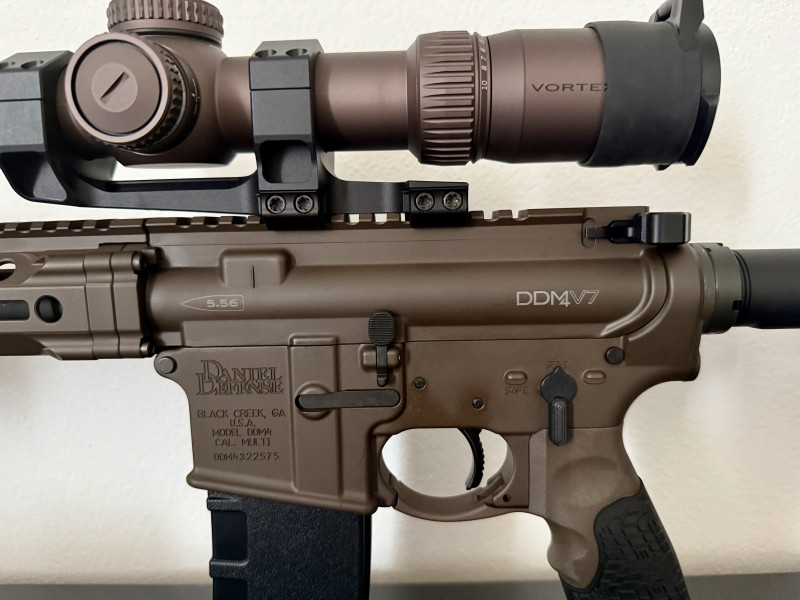 Daniel Defense DDM4 V7 