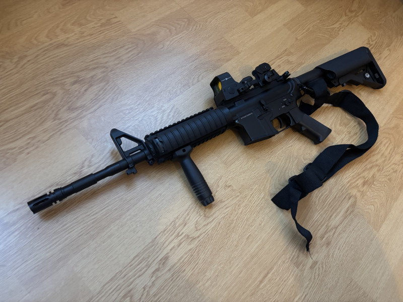 Prodám Power Custom M4 SOPMOD, 160 m/s od AirsoftGuns