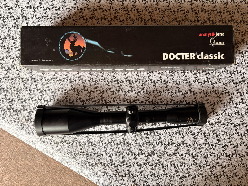 Puškohled Docter Classic 8x56