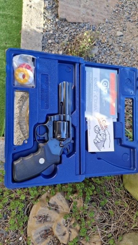 Colt King Cobra 4