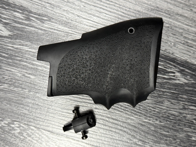Desert Eagle Hogue Grips