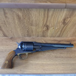 Perkusní Revolver ráže 44
