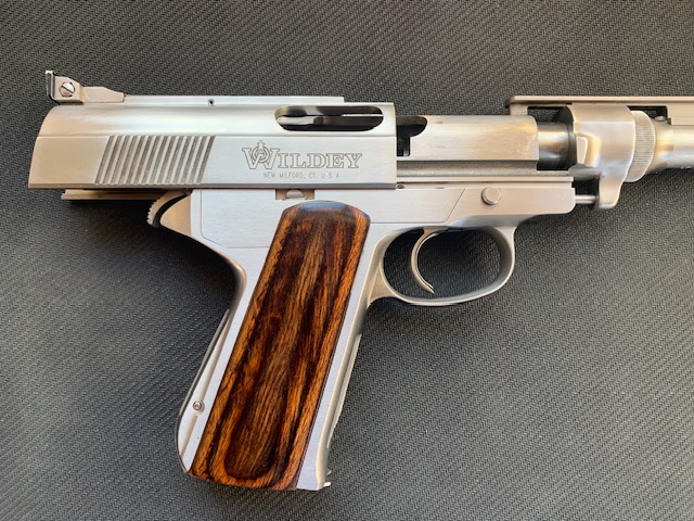Wildey Survivor - 45 Win Mag - sbírkový stav