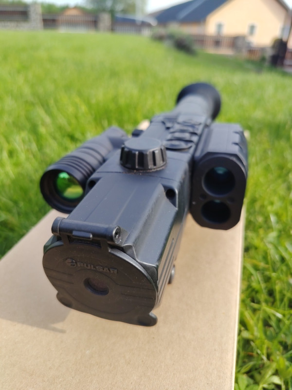 Digitální zaměřovač Digisight Ultra LRF N455