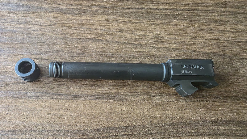Hlaveň Sig Sauer se závitem M13,5x1 LH pro Sig P226, 9x19