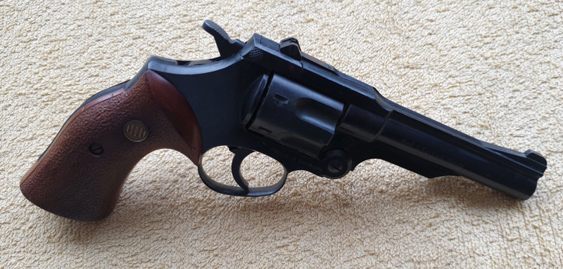 Revolver Perfecta cal.4mmRF Long zlamovací TOP