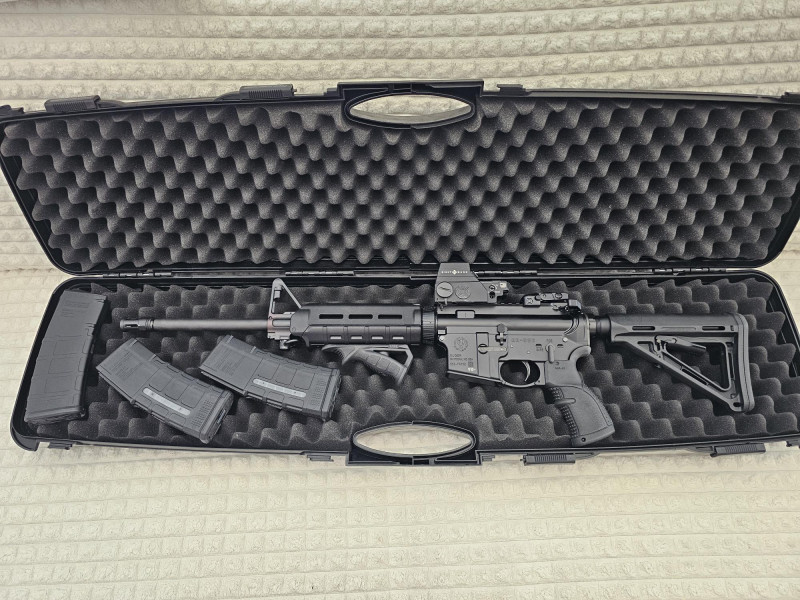 Prodám Ruger AR-556 MOE, 223 Rem., 16,1