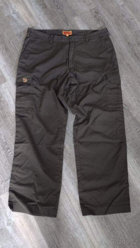 Fjallraven kalhoty velikost 56 (šířka v pase 49cm)