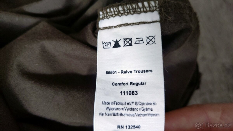 Fjallraven kalhoty velikost 56 (šířka v pase 49cm)