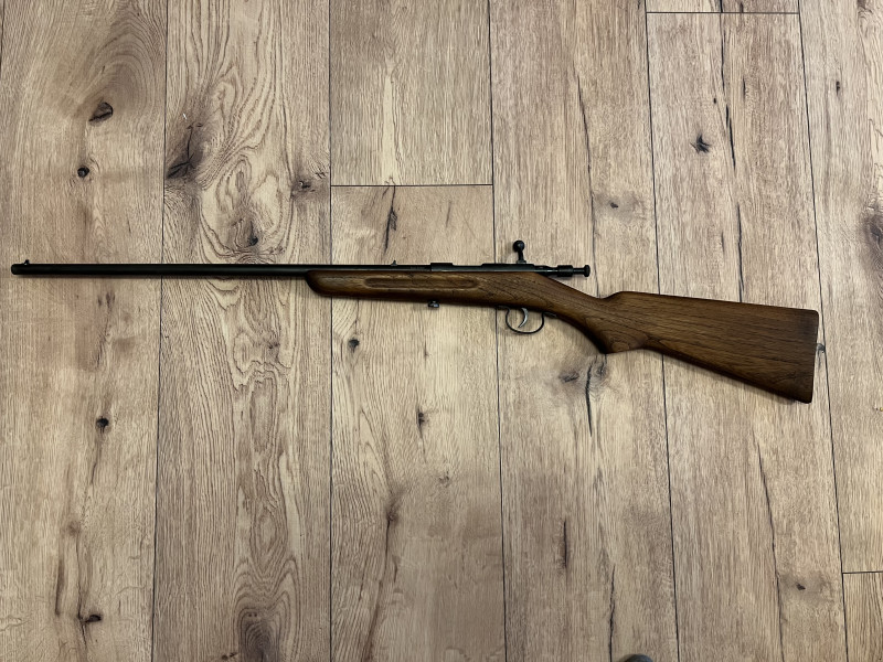  Prodám flobertku J.G. ANSCHÜTZ KARABINER 9 mm. 