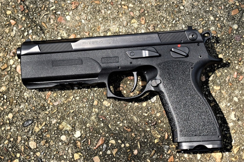 pistole FK Brno 9mm/7,5mmfk