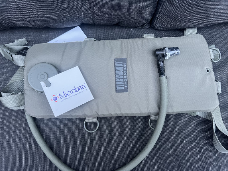 POUZDRO HYDRATION BLACKHAWK na vodu 3L Nový PC 1.850 Kč
