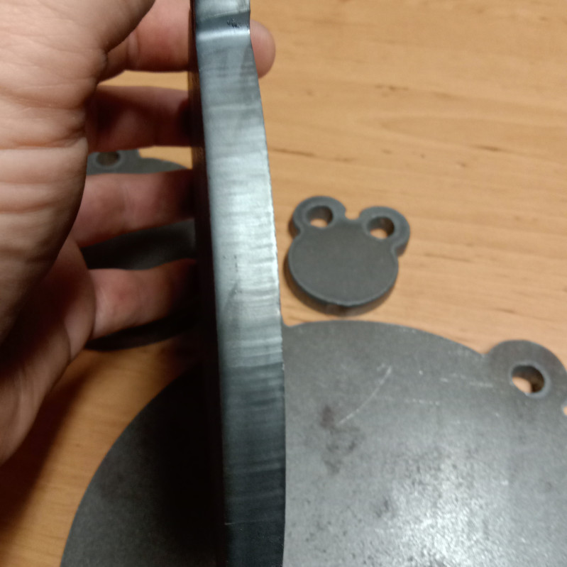 Gongy Hardox 500 vše tloušťka 1cm Gongy Hardox 500 vše tlouš
