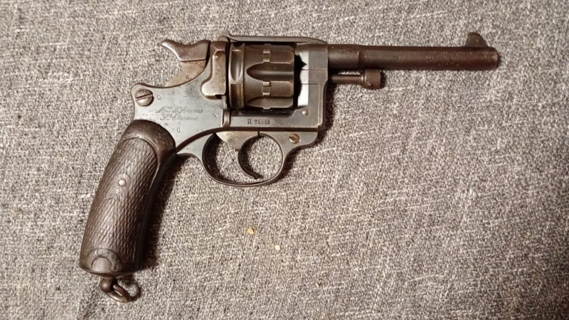 Lebel mle 1892, St. Etienne (MAS) revolver