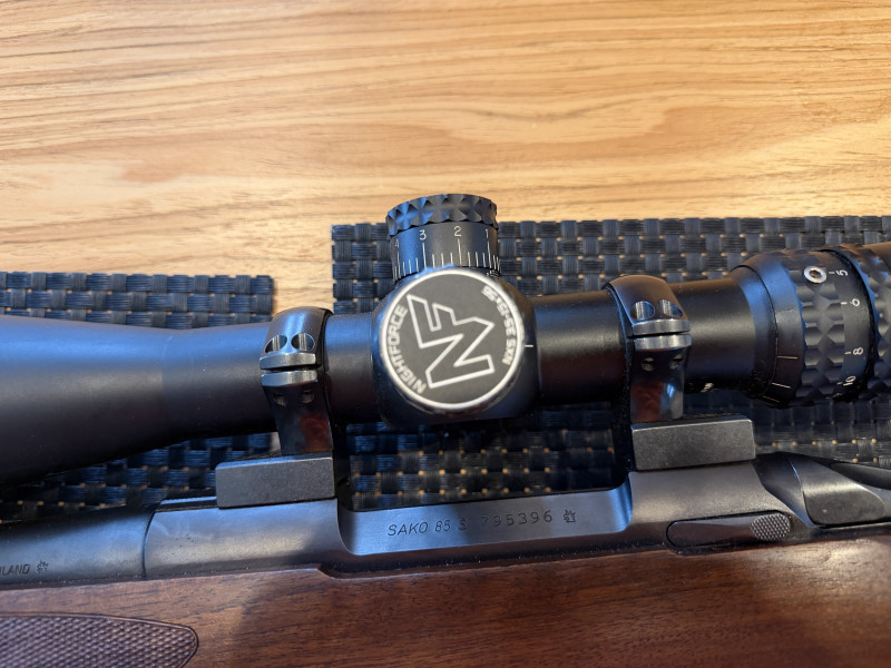 Sako 85 s puškohledem Nightforce